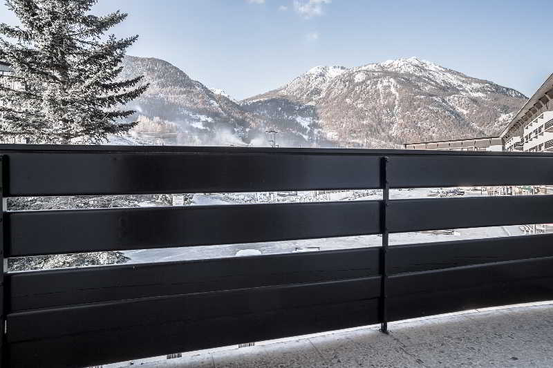 Rock Noir & Spa La Salle-les-Alpes Exterior photo